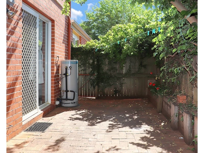 Unit 3/8 Lindsay Street, East Toowoomba QLD 4350