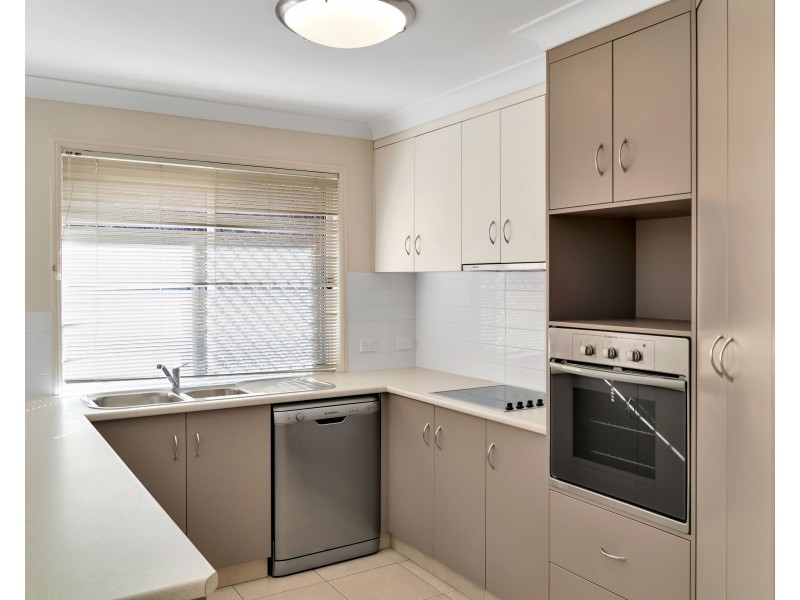 Unit 3/49 Gostwyck Street, Newtown QLD 4350