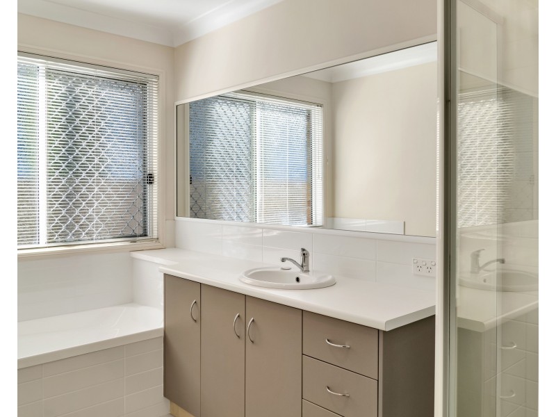 Unit 3/49 Gostwyck Street, Newtown QLD 4350