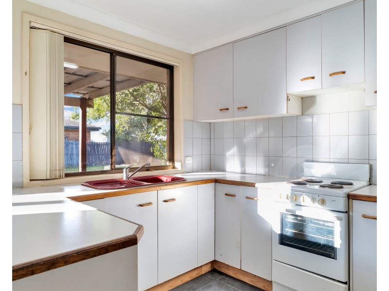 33 Riethmuller Street, Kearneys Spring QLD 4350