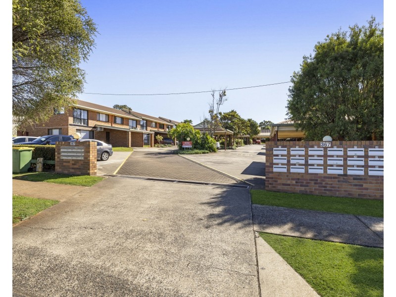 24/367-369 Margaret Street, Newtown QLD 4350