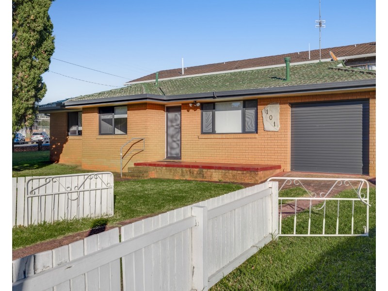 101 West Street, Newtown QLD 4350