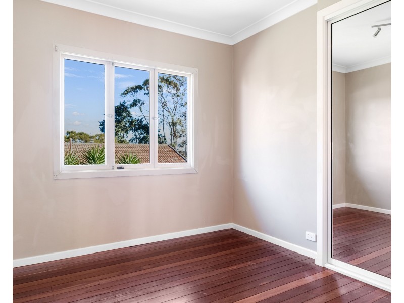 73 Stuart Street, Mount Lofty QLD 4350