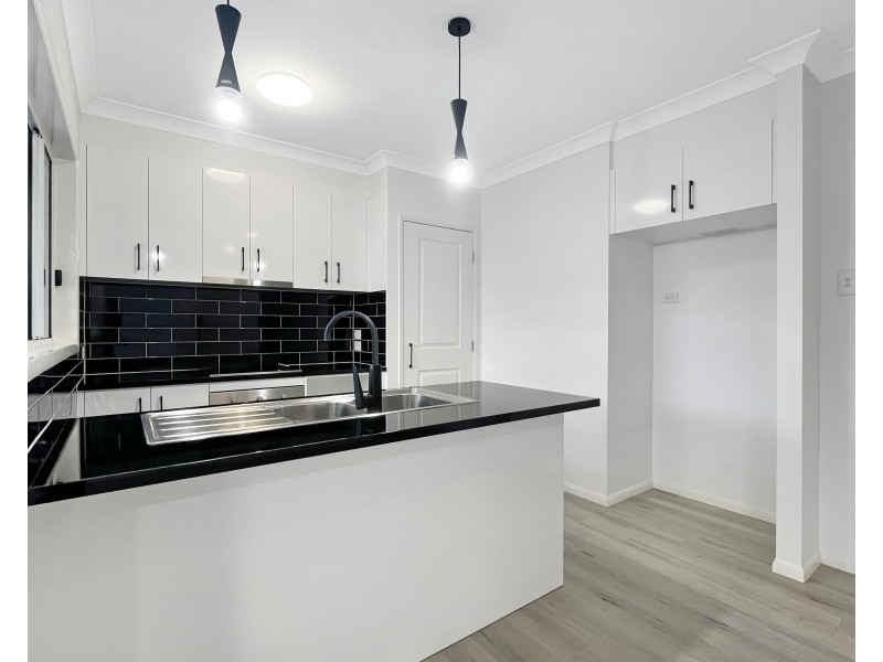 22 McInnes Crescent, Glenvale QLD 4350