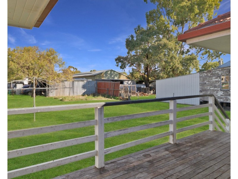 43 George Street, Cambooya QLD 4358