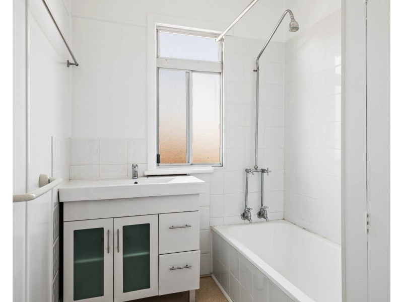 167 North Street, Rockville QLD 4350