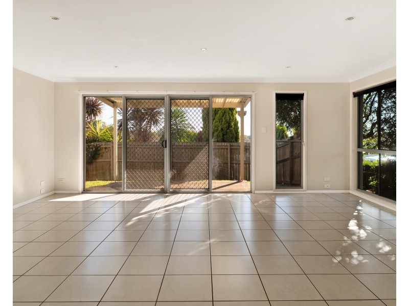 Unit 1/202 Stenner Street, Middle Ridge QLD 4350