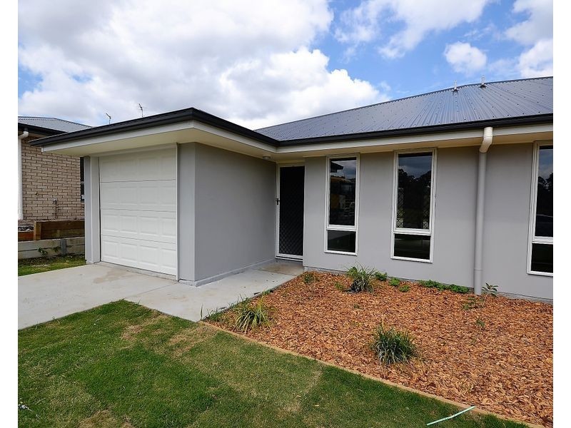 Unit 26A Cardamon Crescent, Glenvale QLD 4350
