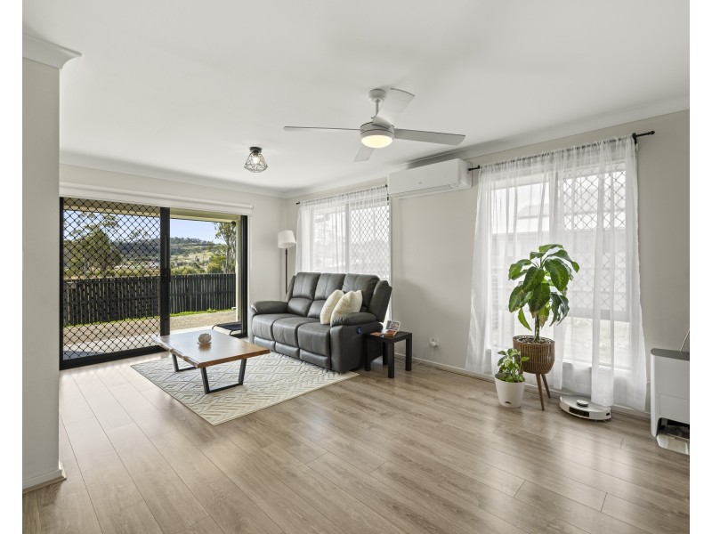 6 Jodie Louise Avenue, Cotswold Hills QLD 4350