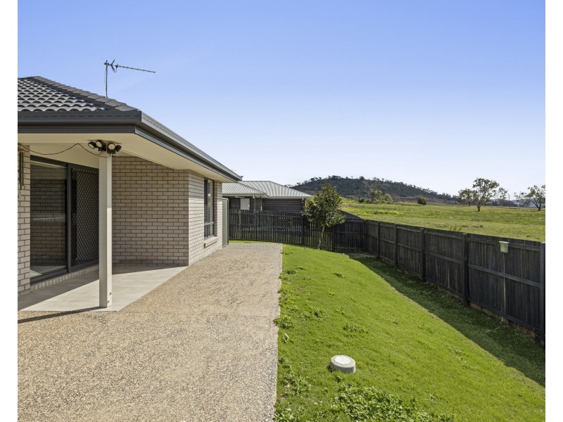 6 Jodie Louise Avenue, Cotswold Hills QLD 4350