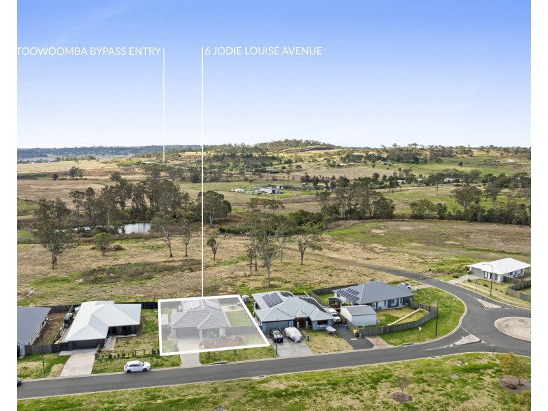 6 Jodie Louise Avenue, Cotswold Hills QLD 4350