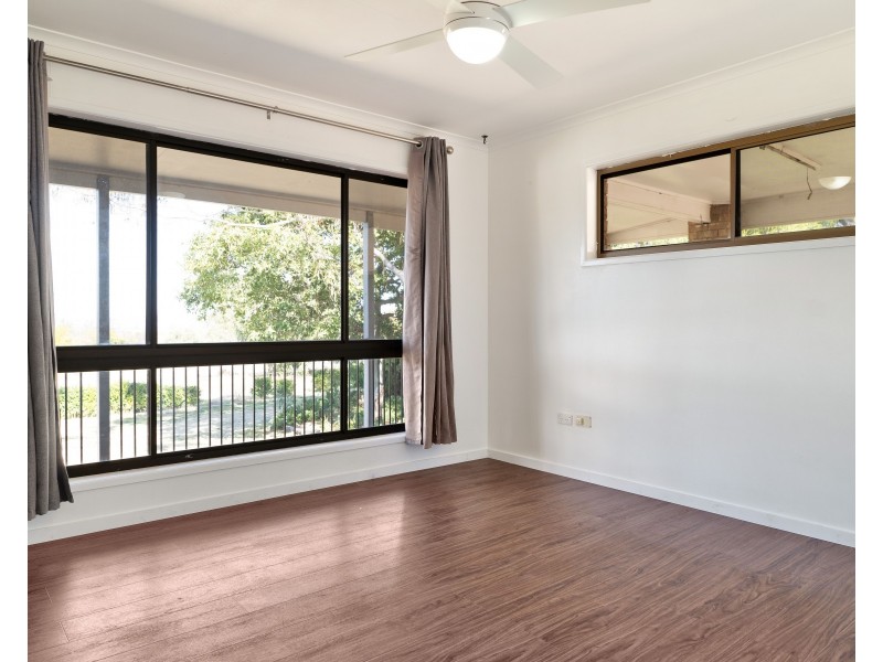 69 Berry Road, Vale View QLD 4352