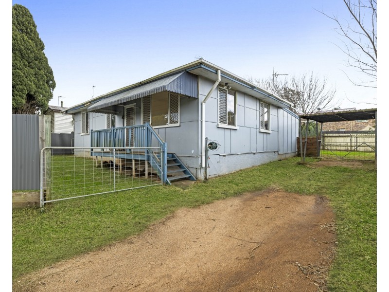 293A James Street, Newtown QLD 4350