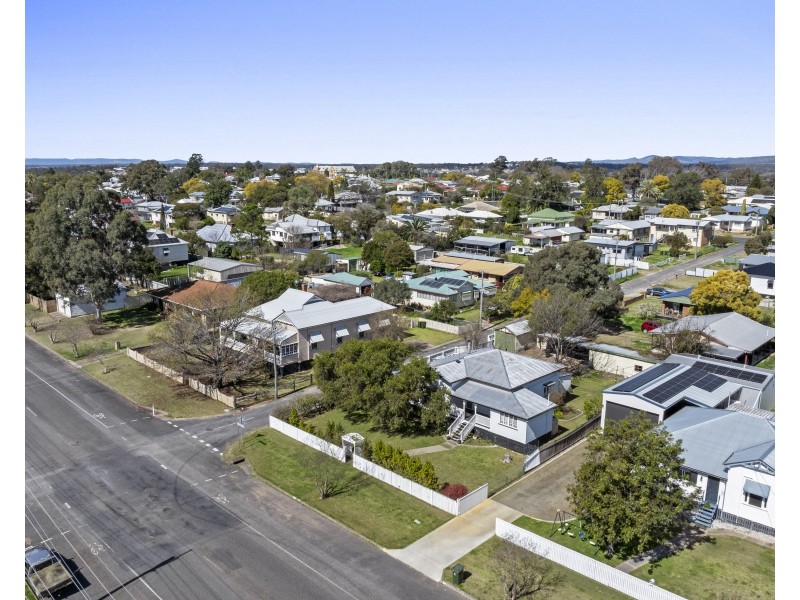 104 Pratten Street, Warwick QLD 4370