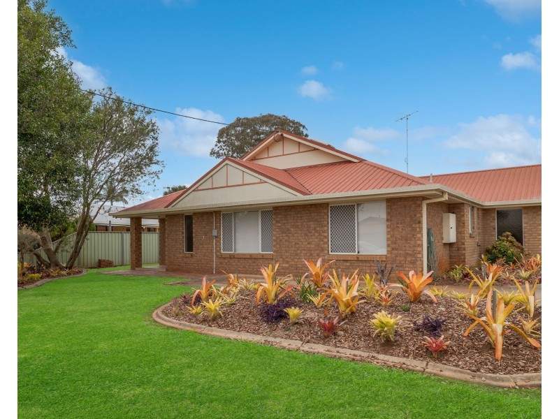 Unit 1/8 Camellia Court, Darling Heights QLD 4350