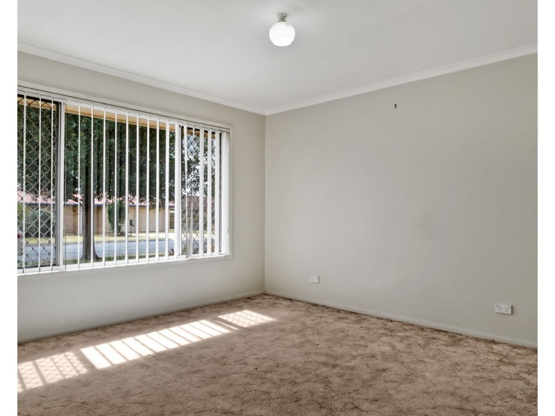 Unit 1/8 Camellia Court, Darling Heights QLD 4350