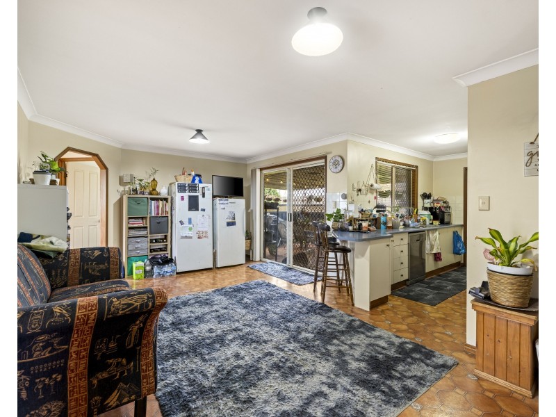 9 Stoneyhurst Court, Glenvale QLD 4350