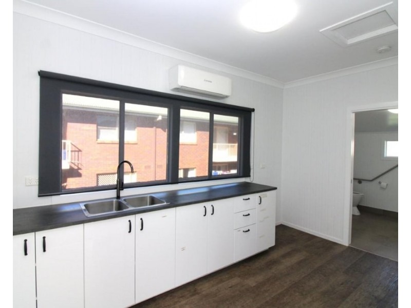 27A Hill Street, Toowoomba City QLD 4350