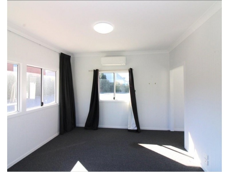 27A Hill Street, Toowoomba City QLD 4350