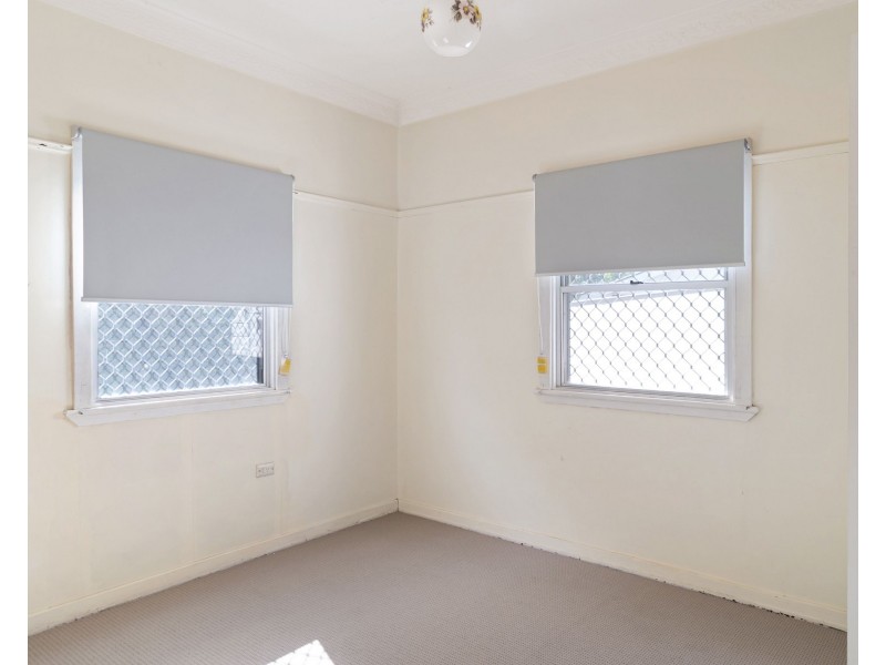 17 Tomkys Street, Rockville QLD 4350