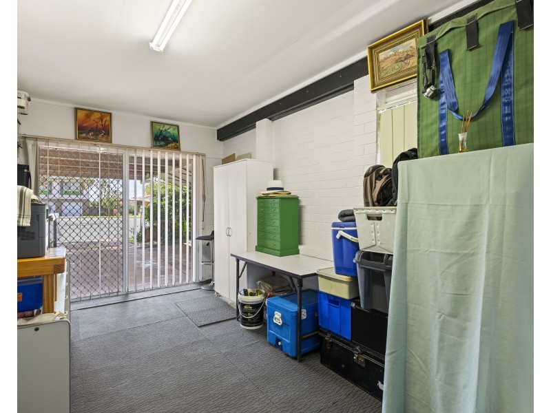 12 Lyndhurst Court, Newtown QLD 4350