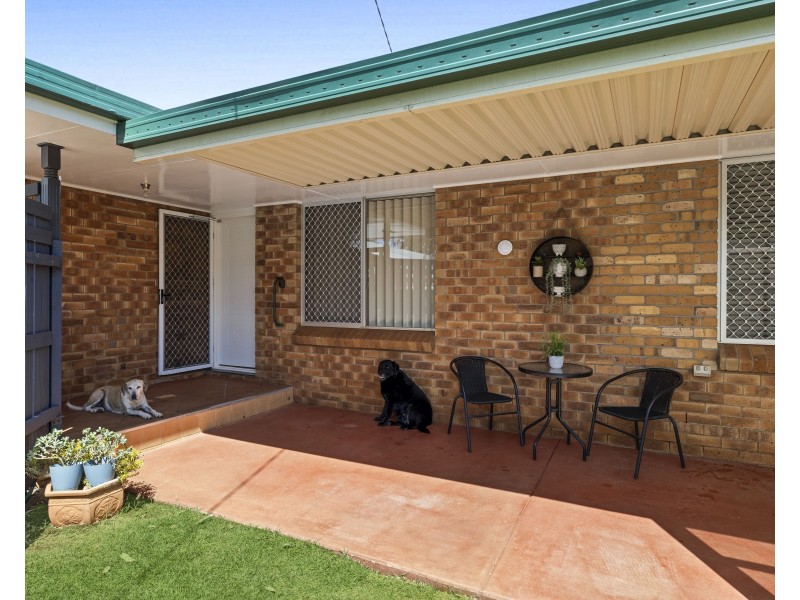 12 Lyndhurst Court, Newtown QLD 4350
