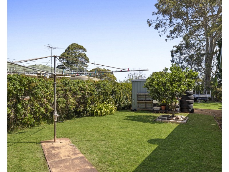 12 Lyndhurst Court, Newtown QLD 4350