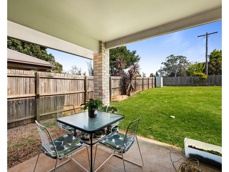 4 Weetwood Street, Newtown QLD 4350