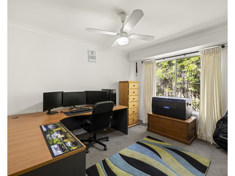 373 Mackenzie Street, Middle Ridge QLD 4350