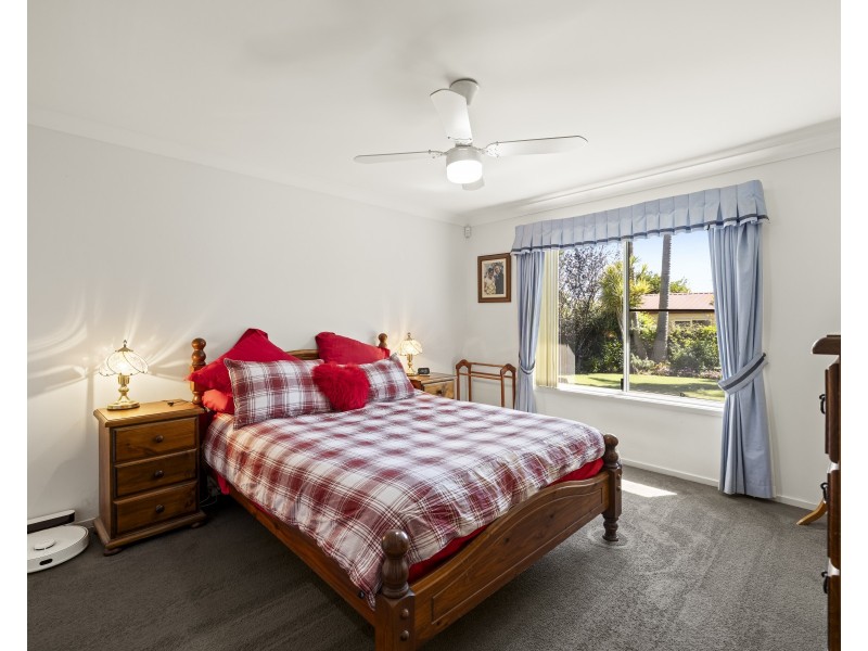 373 Mackenzie Street, Middle Ridge QLD 4350