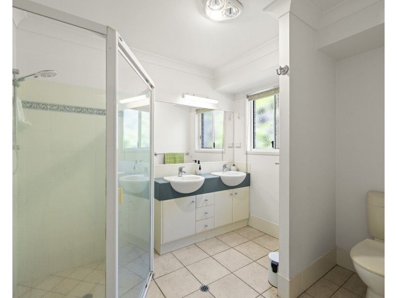 373 Mackenzie Street, Middle Ridge QLD 4350