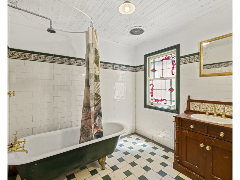 158 Campbell Street, Toowoomba City QLD 4350