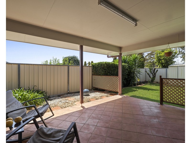 5 Maggie Court, Middle Ridge QLD 4350