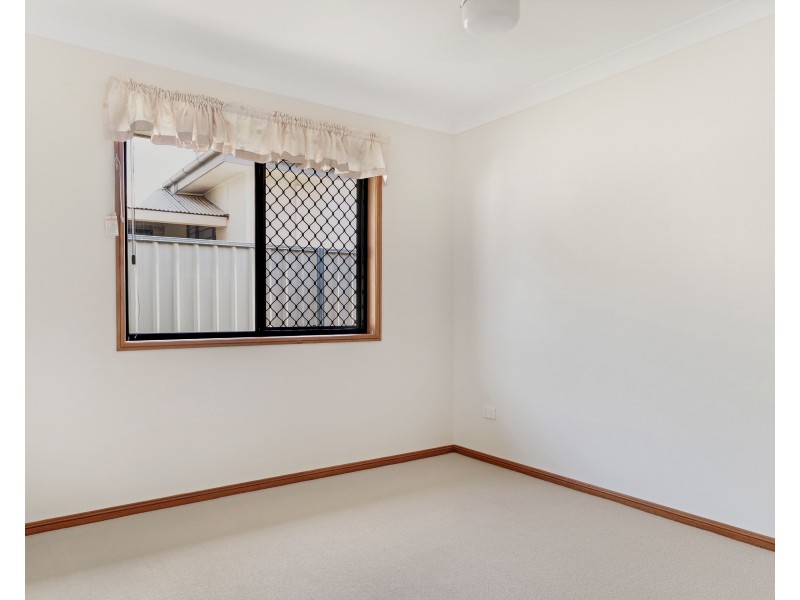 Unit 1/5 Leichhardt Street, Centenary Heights QLD 4350