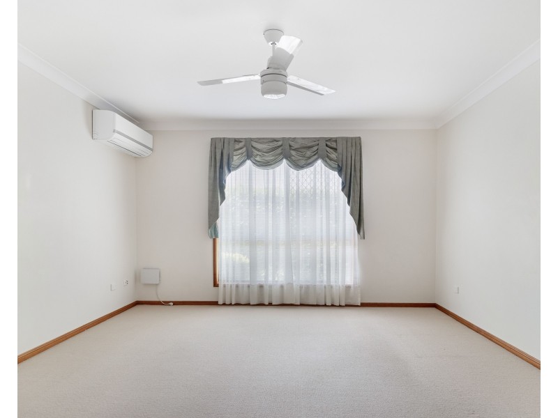 Unit 1/5 Leichhardt Street, Centenary Heights QLD 4350