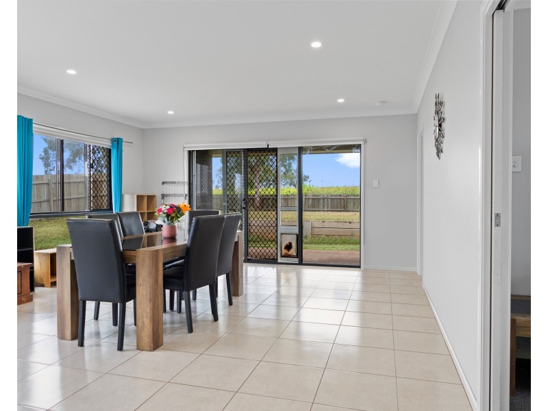 2 Carmalong Street, Cambooya QLD 4358