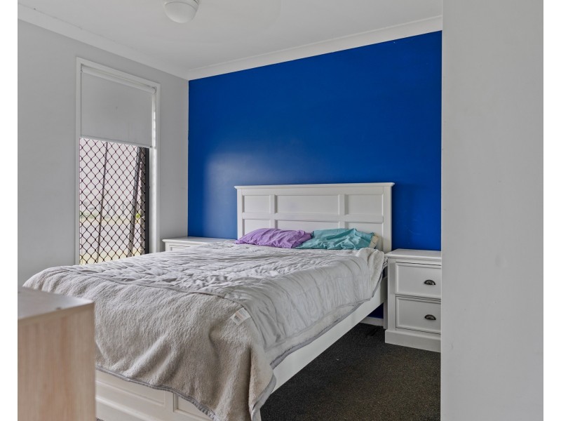 2 Carmalong Street, Cambooya QLD 4358