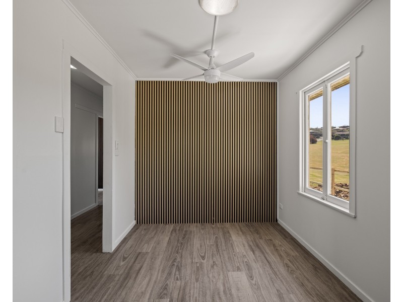 209 Jellicoe Street, Newtown QLD 4350