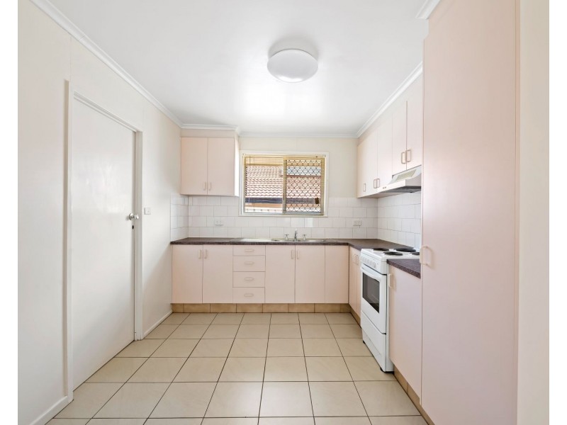 Unit 1/24A Grey Street, South Toowoomba QLD 4350