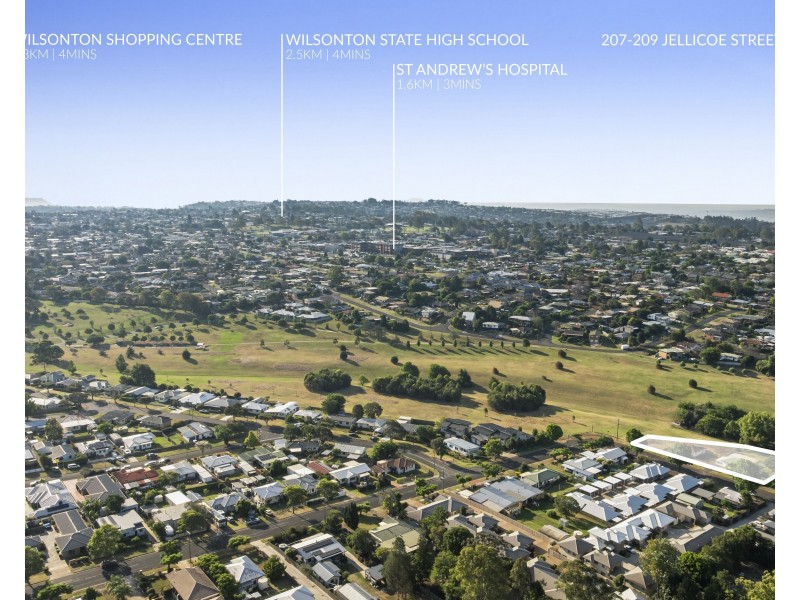 207-209 Jellicoe Street, Newtown QLD 4350