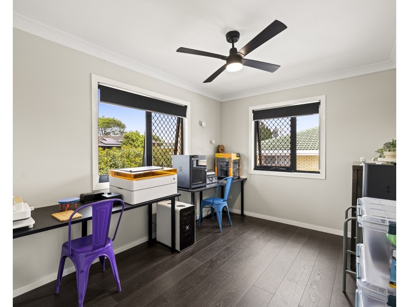 13 Wessex Street, Harristown QLD 4350