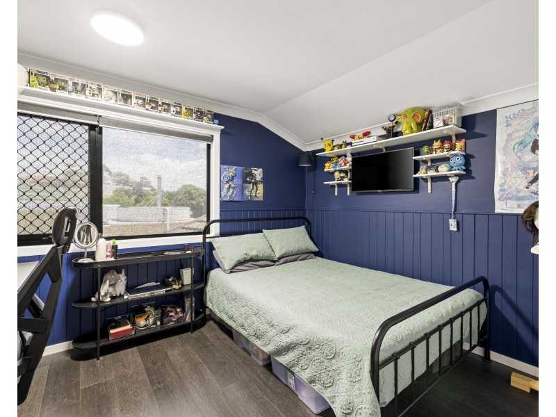 13 Wessex Street, Harristown QLD 4350