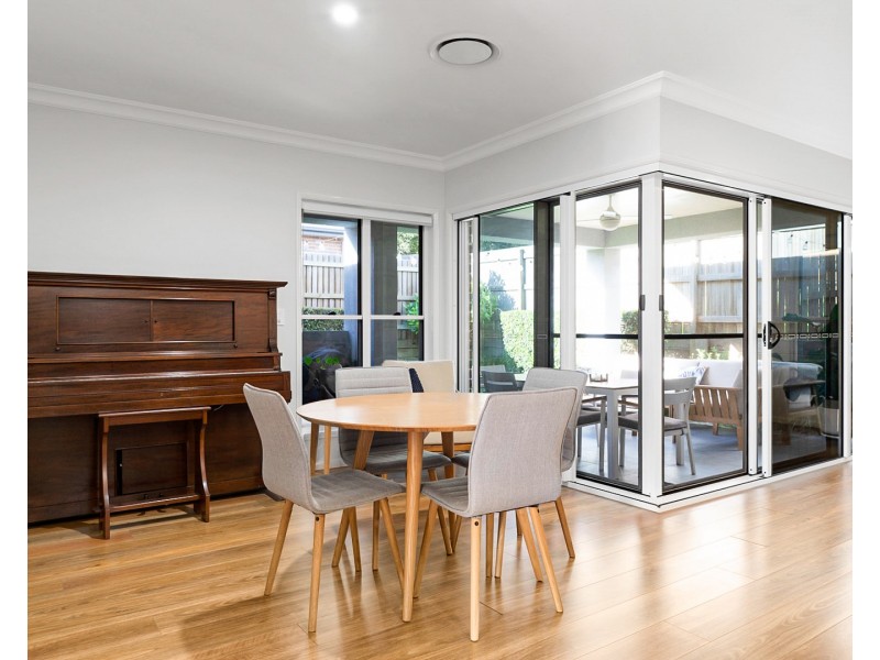 Unit 2/59 Jellicoe Street, Mount Lofty QLD 4350