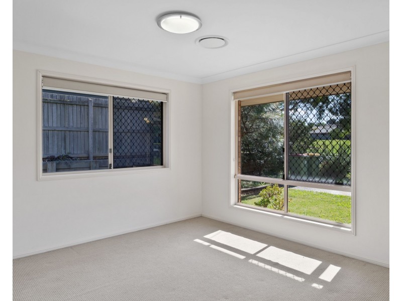 Unit 2/150 Tor Street, Rockville QLD 4350