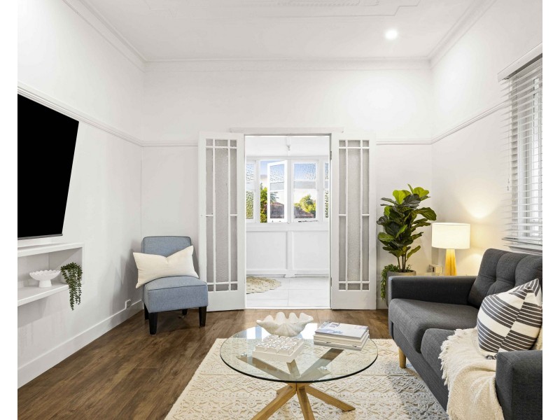 4 Atkinson Street, South Toowoomba QLD 4350