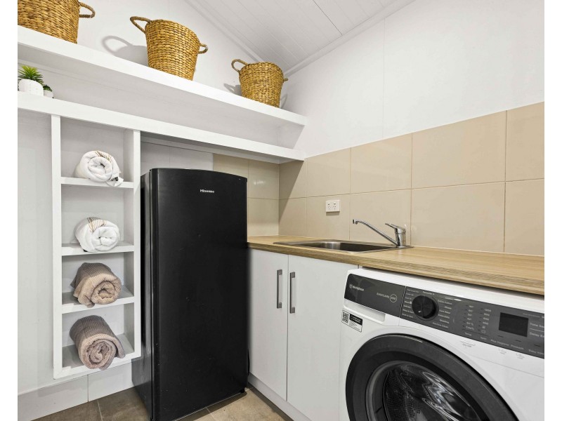 4 Atkinson Street, South Toowoomba QLD 4350