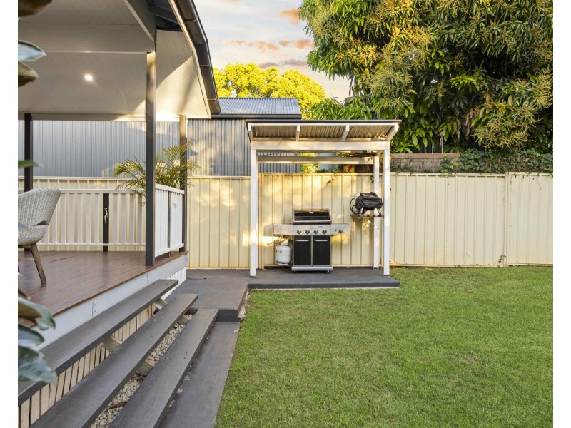 4 Atkinson Street, South Toowoomba QLD 4350