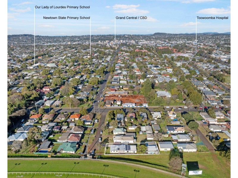 4 Finnie Street, Newtown QLD 4350
