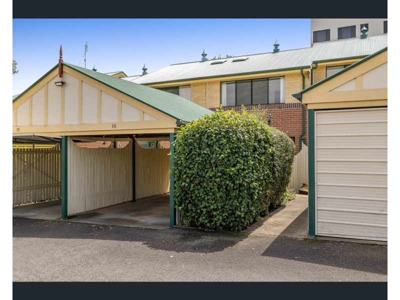 Unit 16/77 Lindsay Street, East Toowoomba QLD 4350