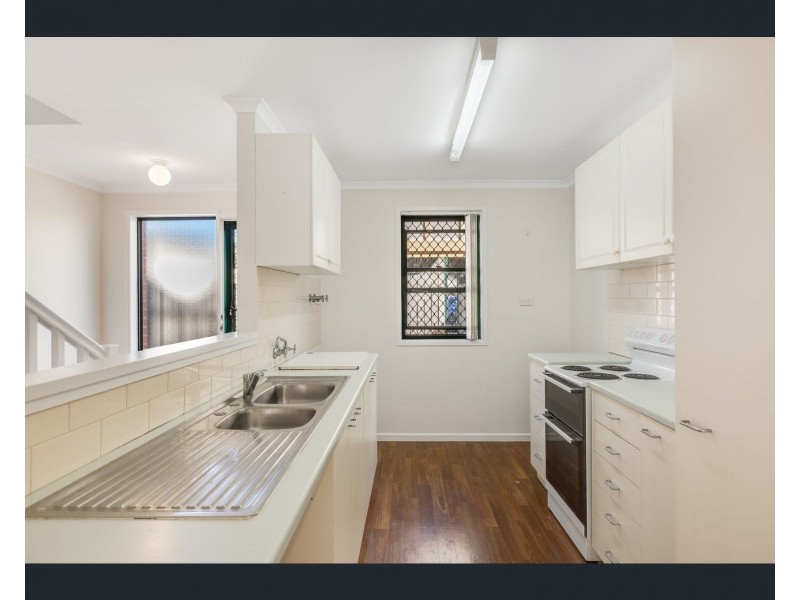 Unit 16/77 Lindsay Street, East Toowoomba QLD 4350